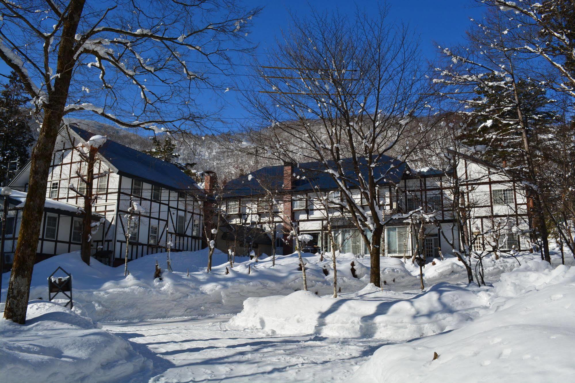 Hotel Sejour Mint In Hakuba Luaran gambar